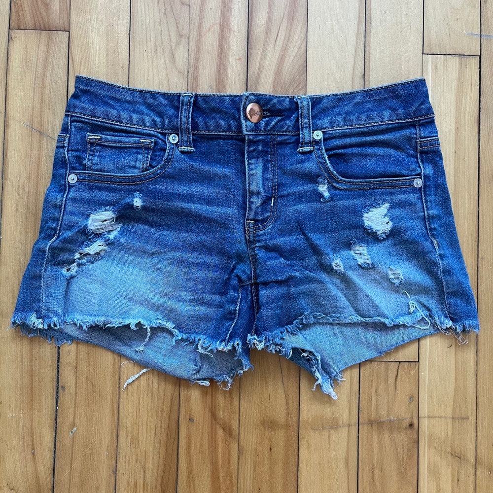 American Eagle Outfitters Midi Shorts Blue Distressed Super Stretch Denim Size 4